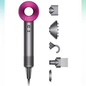 Dyson Supersonic Hair Dryer. New in Box. NWT